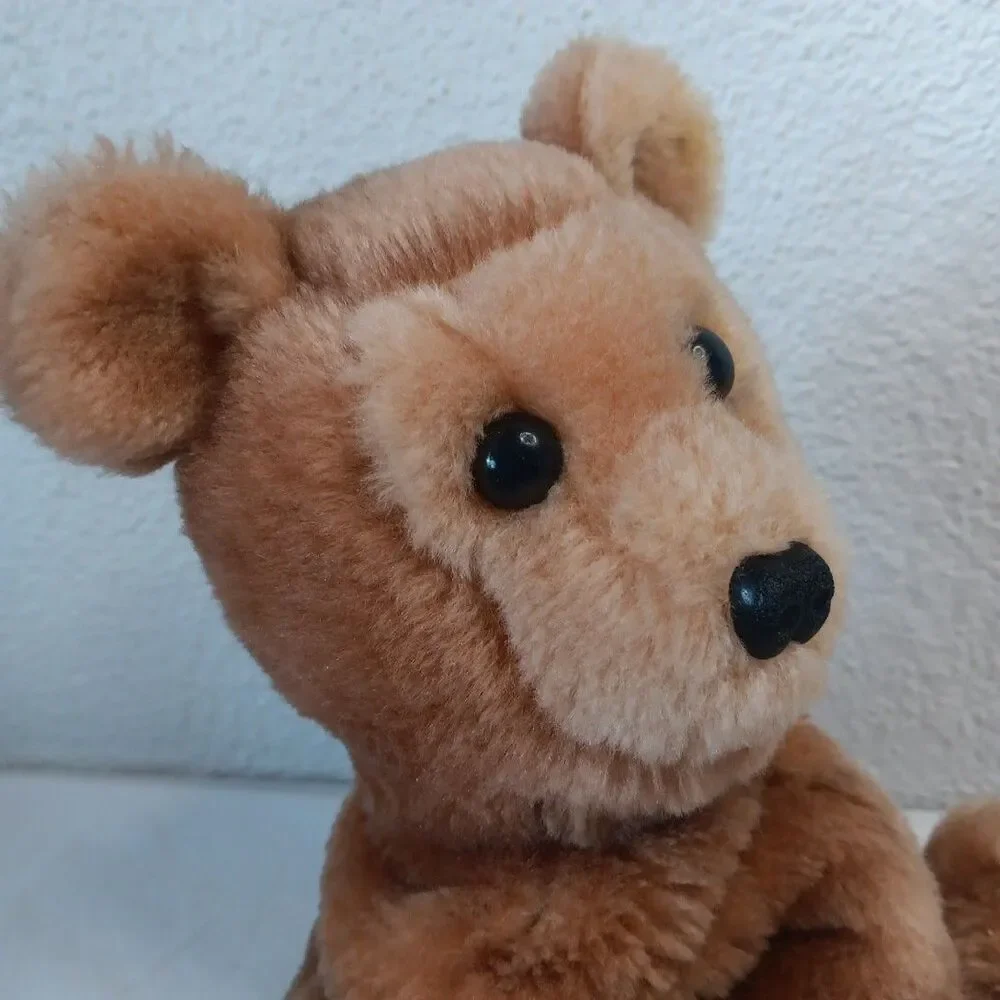 Dakin golden bear